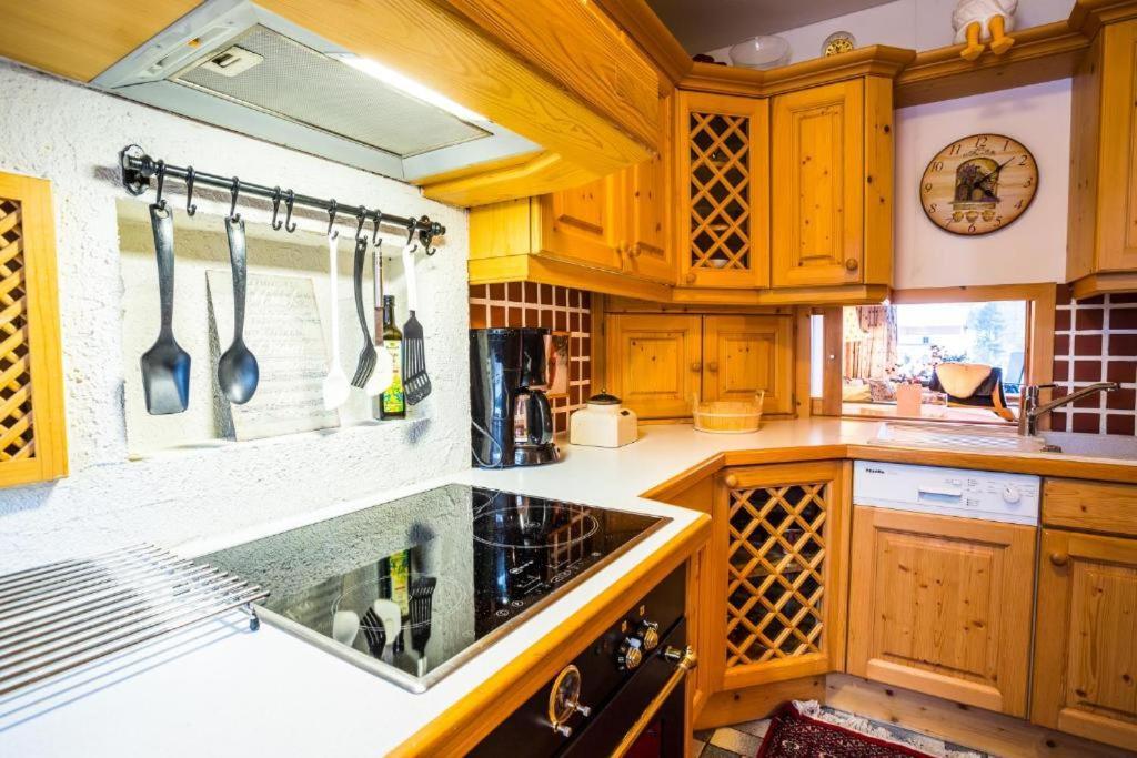 Haus Lundsoer-barret By Monicare Vakantiehuis Seefeld in Tirol